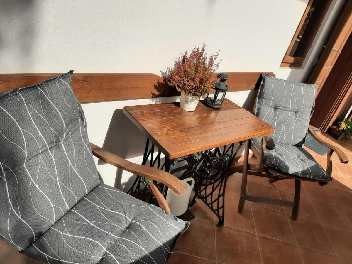 Bodza Vendeghaz - Apartmanhaz Demjén