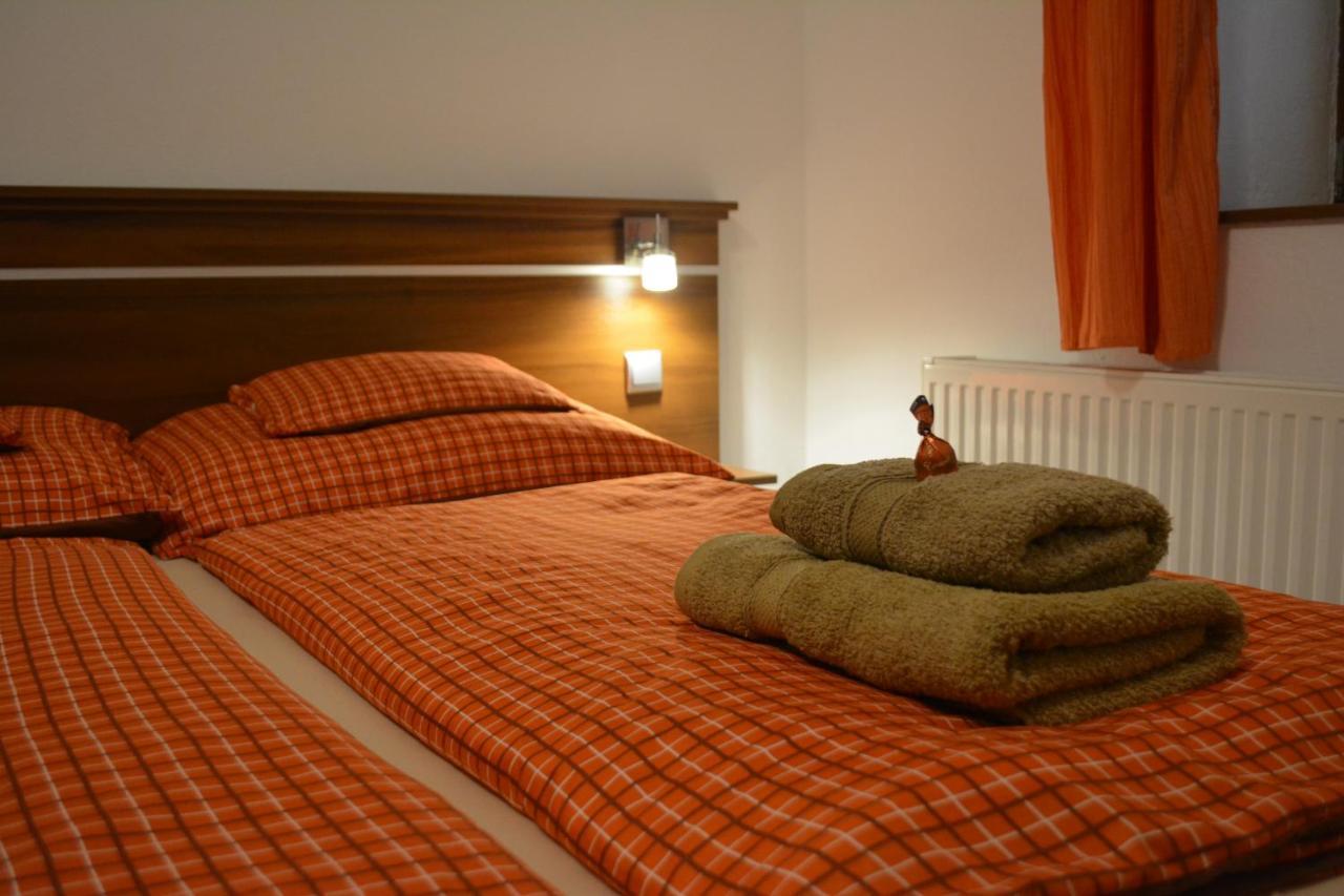 Bodza Vendeghaz - Apartmanhaz Apartament Demjén