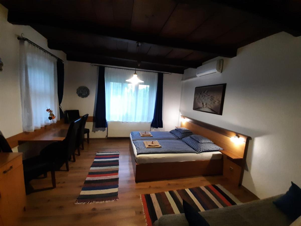 Bodza Vendeghaz - Apartmanhaz Apartament Demjén
