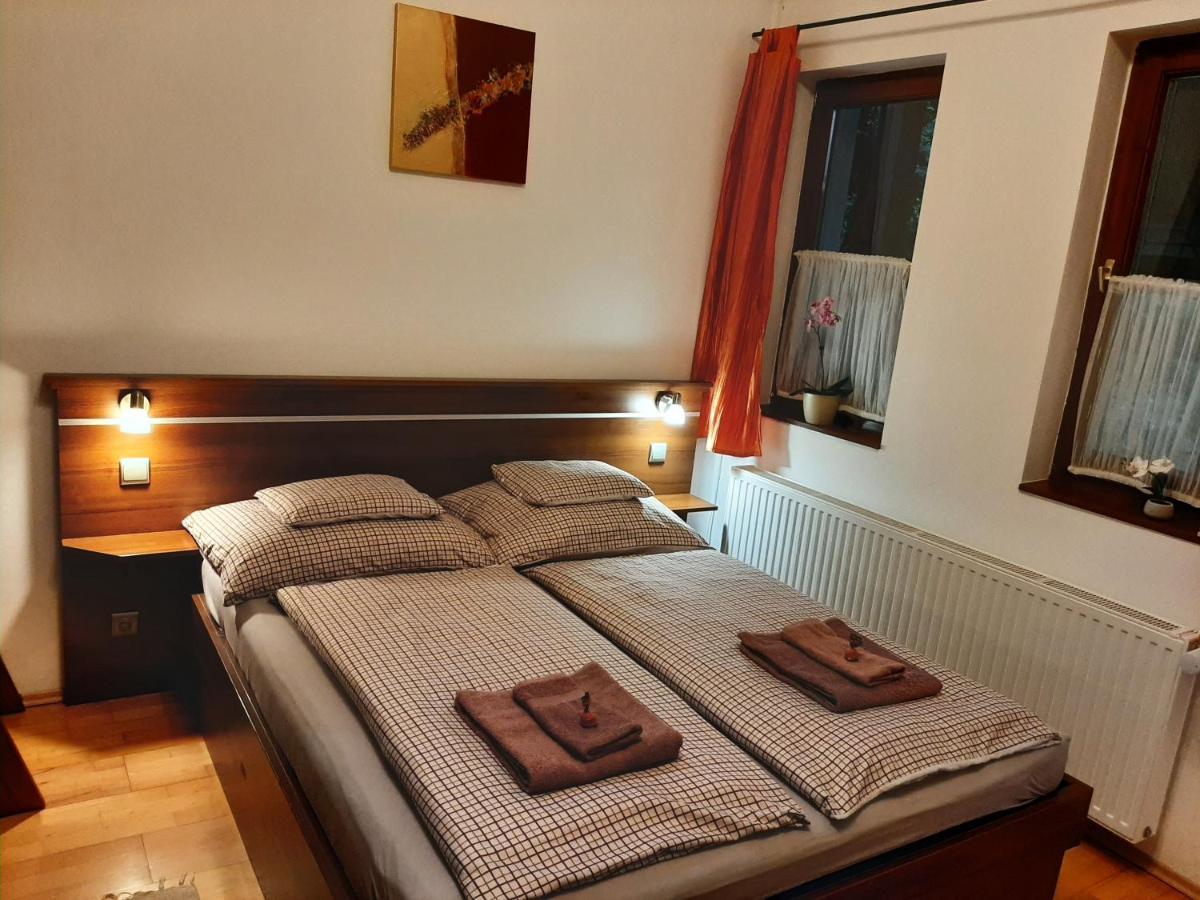 Апартаменти Bodza Vendeghaz - Apartmanhaz *